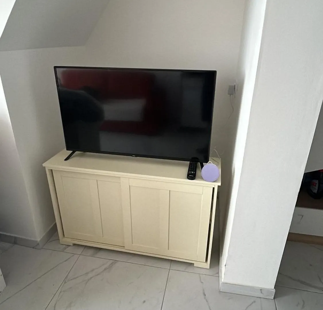 La Pitchounette Bord De Mer Cannes Frankreich